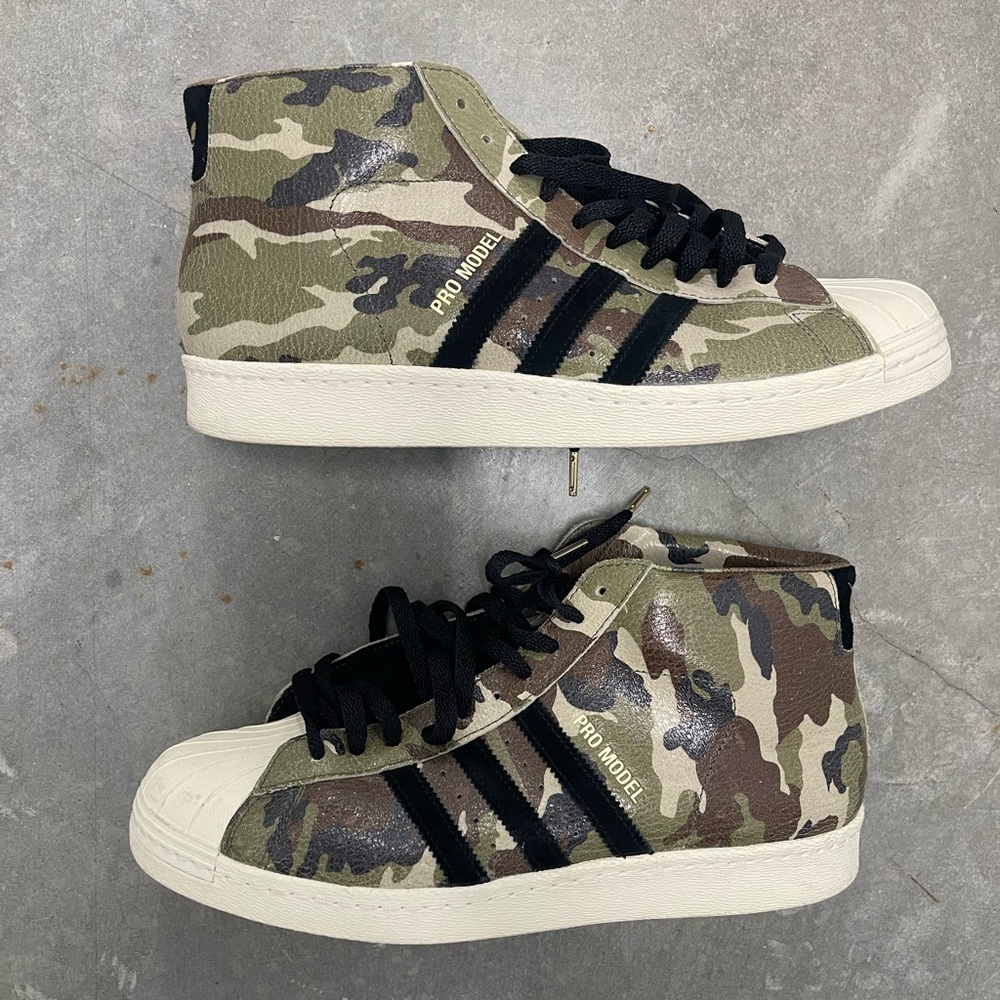 Adidas Superstar QuickStrike.